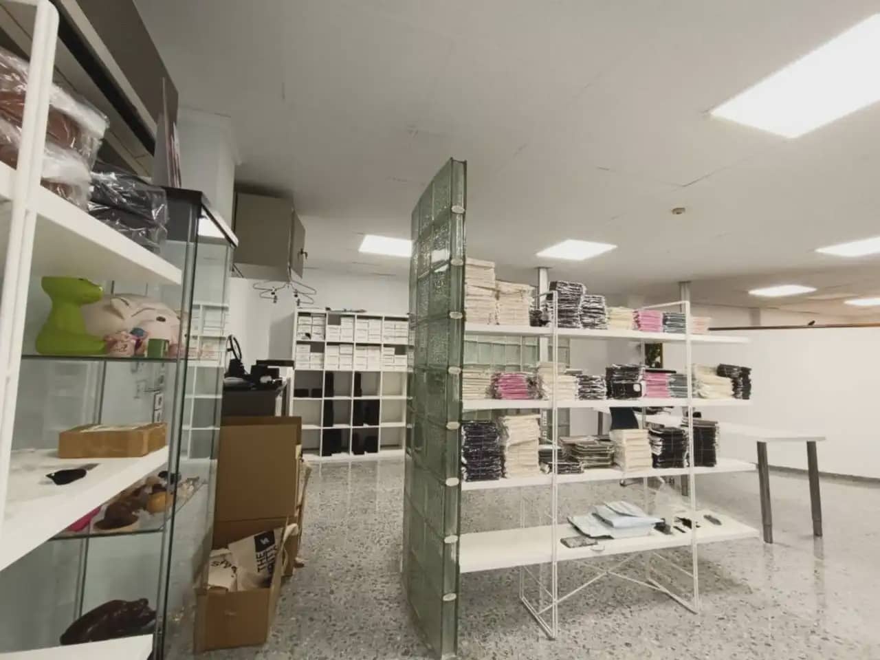 Erhverv til salg i Elda - € 180.000 (Ref: 10059559)