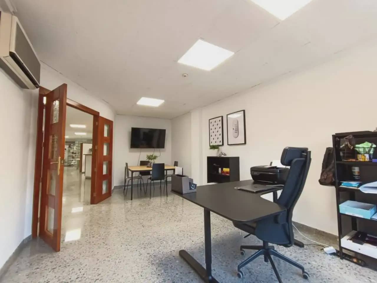 Erhverv til salg i Elda - € 180.000 (Ref: 10059559)