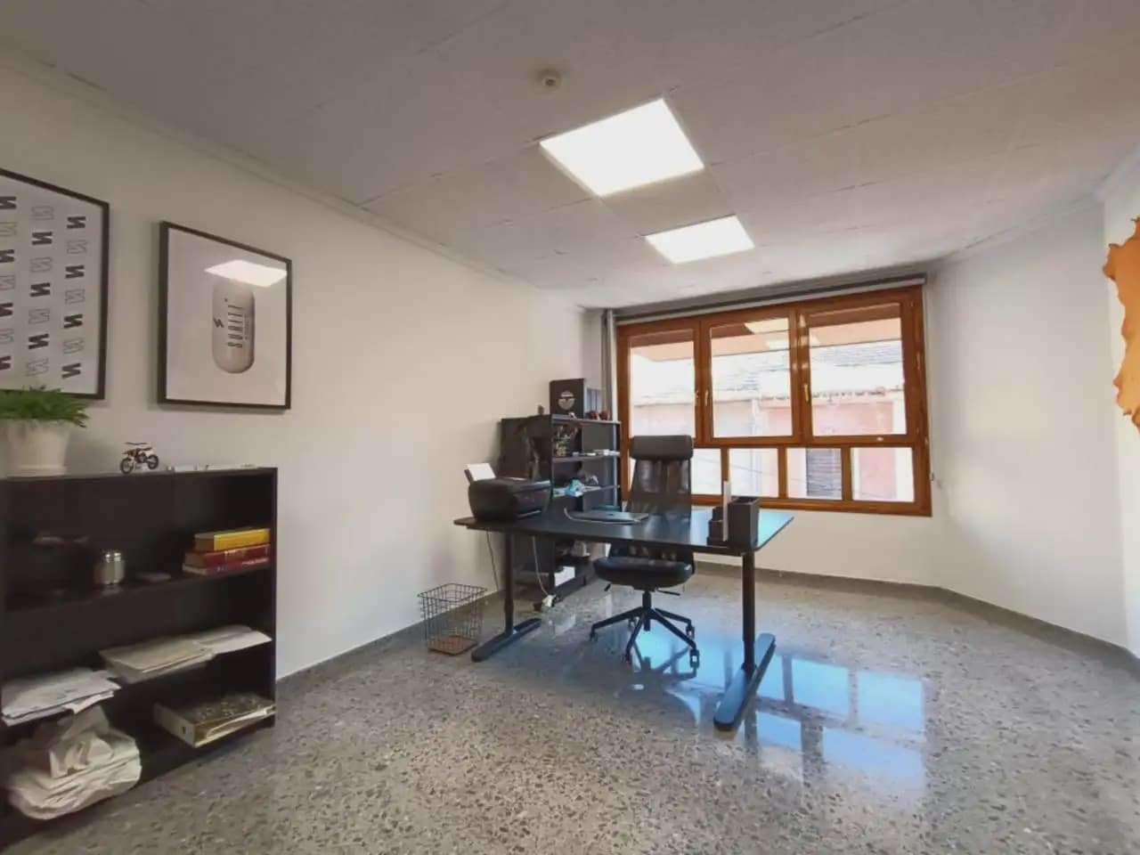 Erhverv til salg i Elda - € 180.000 (Ref: 10059559)