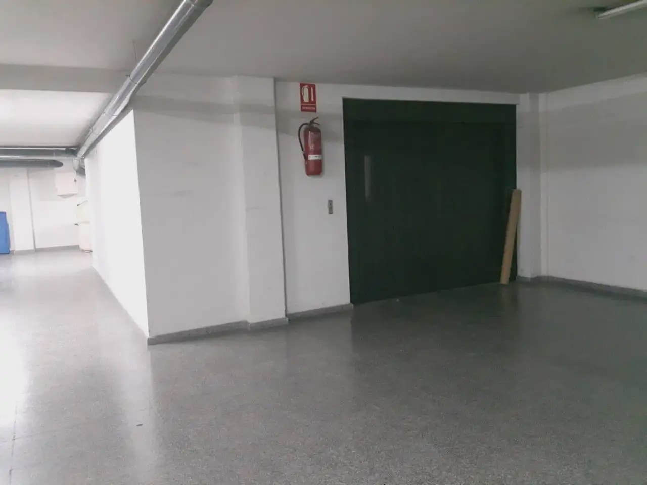 Erhverv til salg i Elda - € 180.000 (Ref: 10059559)