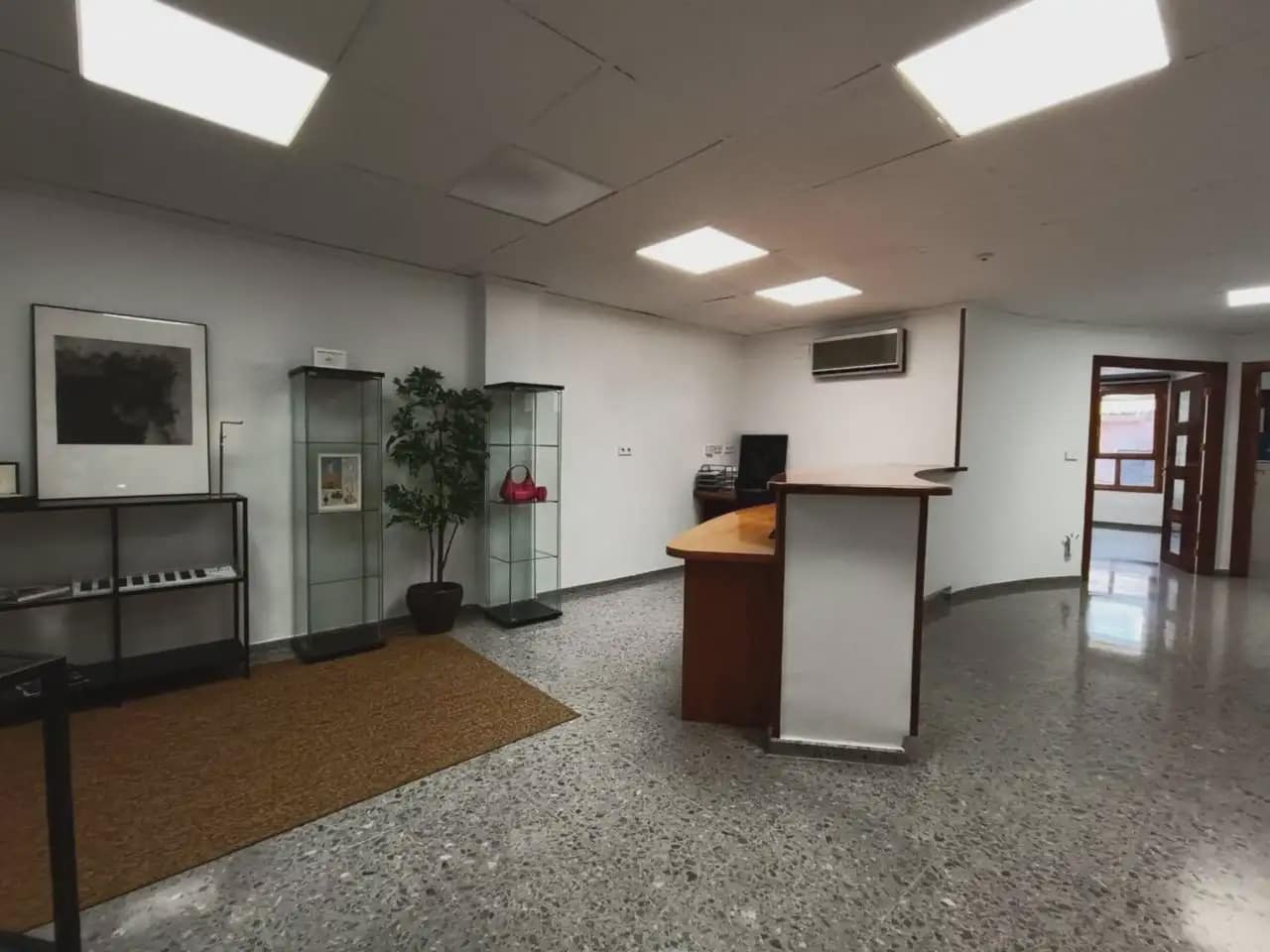 Erhverv til salg i Elda - € 180.000 (Ref: 10059559)