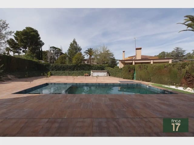 5 slaapkamer Villa te koop in Petrel / Petrer met zwembad garage - € 950.000 (Ref: 10059562)