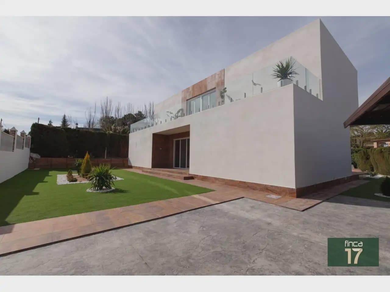 Chalet de 5 habitaciones en Petrel / Petrer en venta con piscina garaje - 950.000 € (Ref: 10059562)