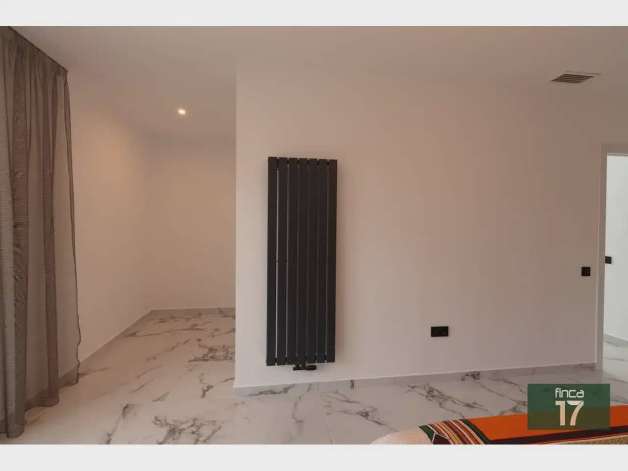 Chalet de 5 habitaciones en Petrel / Petrer en venta con piscina garaje - 950.000 € (Ref: 10059562)