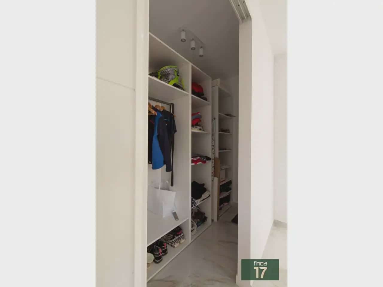 Chalet de 5 habitaciones en Petrel / Petrer en venta con piscina garaje - 950.000 € (Ref: 10059562)