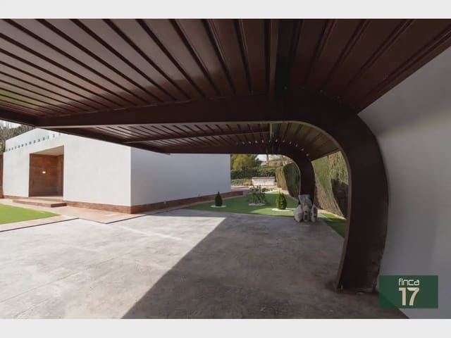 5 slaapkamer Villa te koop in Petrel / Petrer met zwembad garage - € 950.000 (Ref: 10059562)