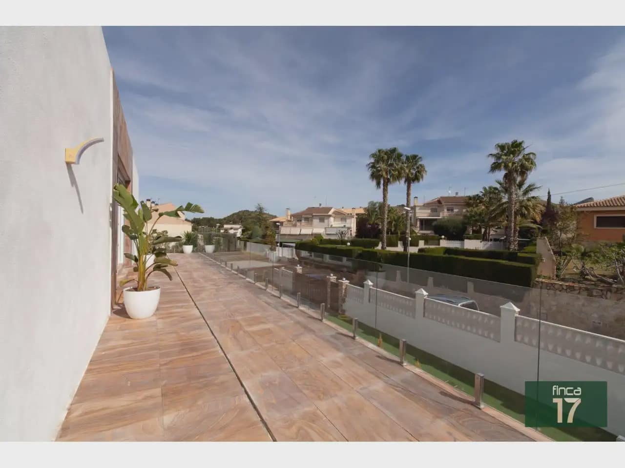 Chalet de 5 habitaciones en Petrel / Petrer en venta con piscina garaje - 950.000 € (Ref: 10059562)
