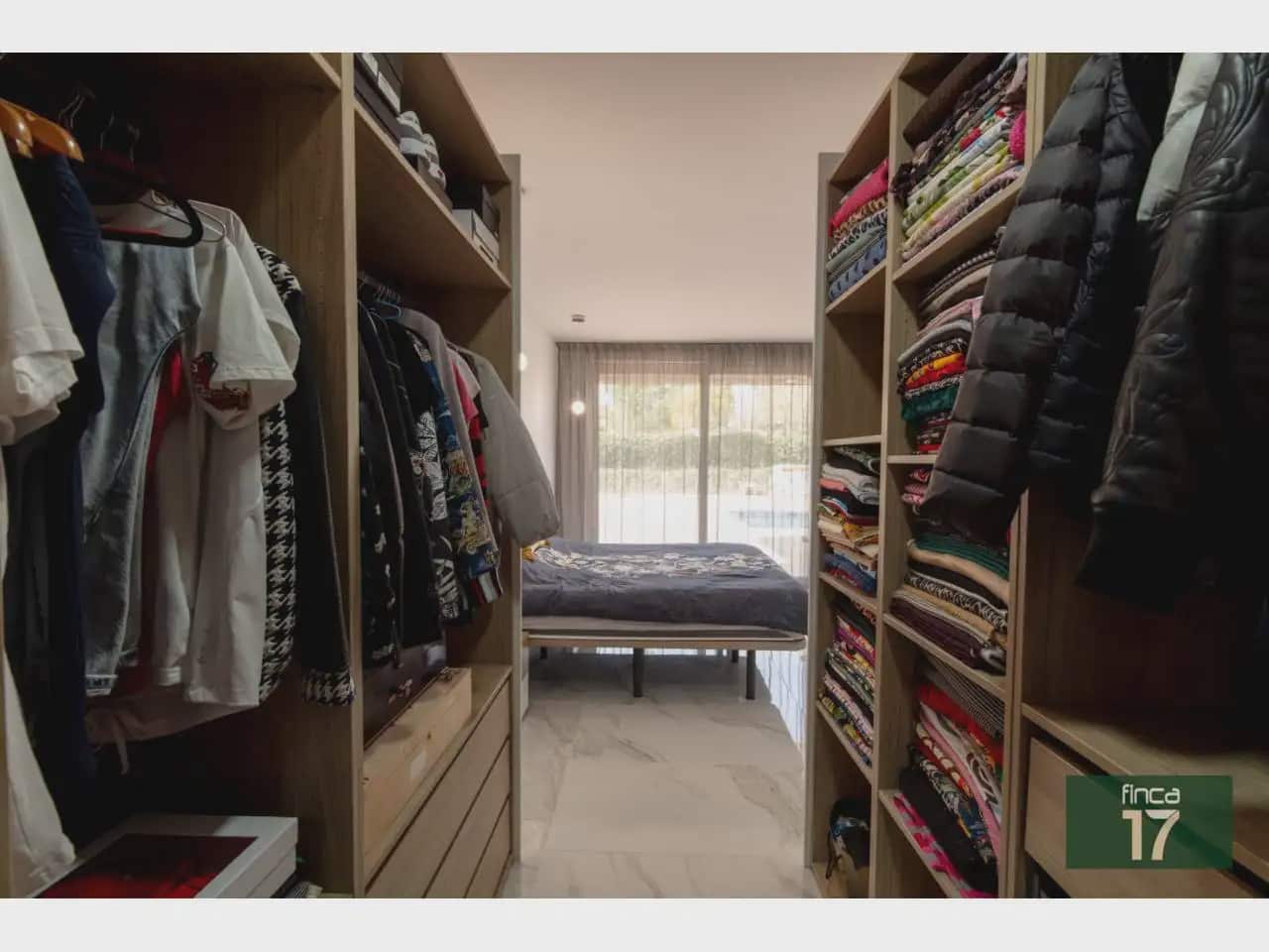 Chalet de 5 habitaciones en Petrel / Petrer en venta con piscina garaje - 950.000 € (Ref: 10059562)