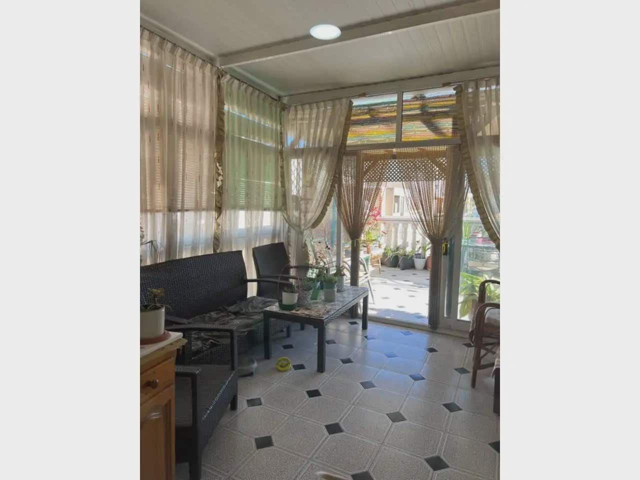 Casa de 4 habitaciones en Elda en venta con garaje - 275.000 € (Ref: 10059566)