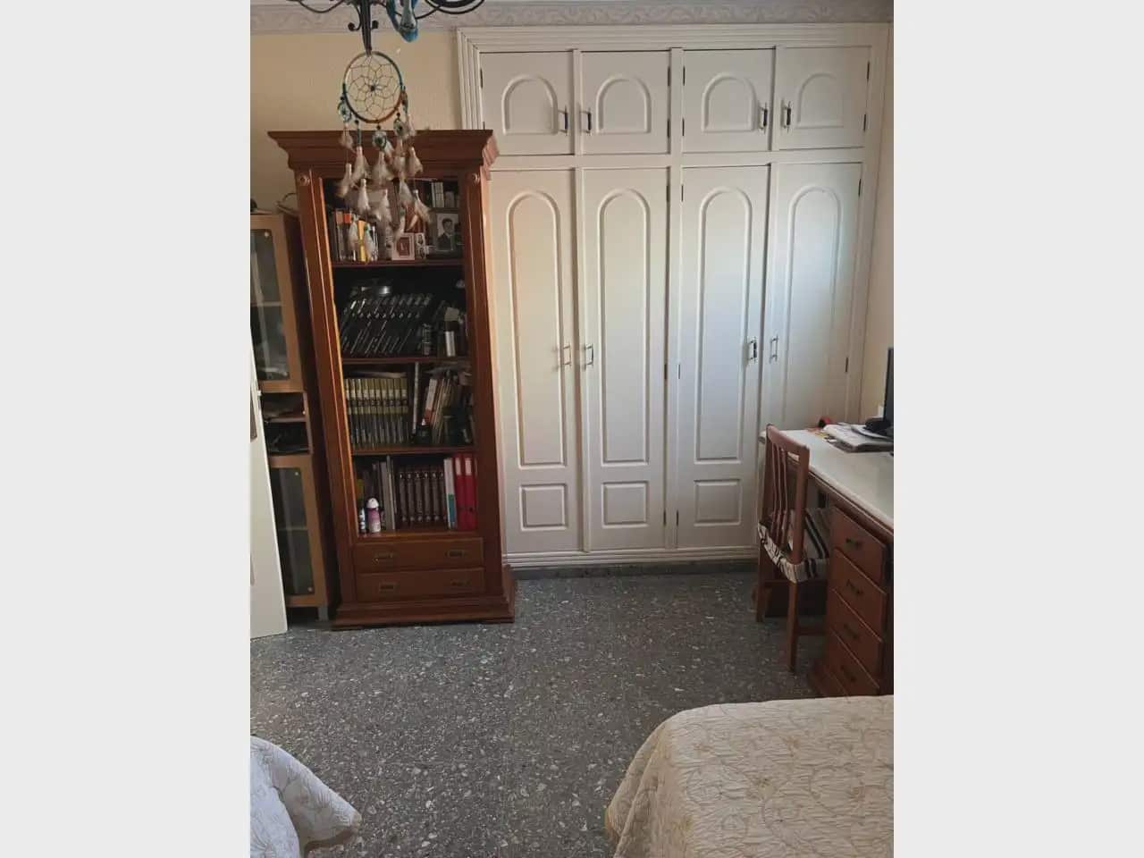 Casa de 4 habitaciones en Elda en venta con garaje - 275.000 € (Ref: 10059566)