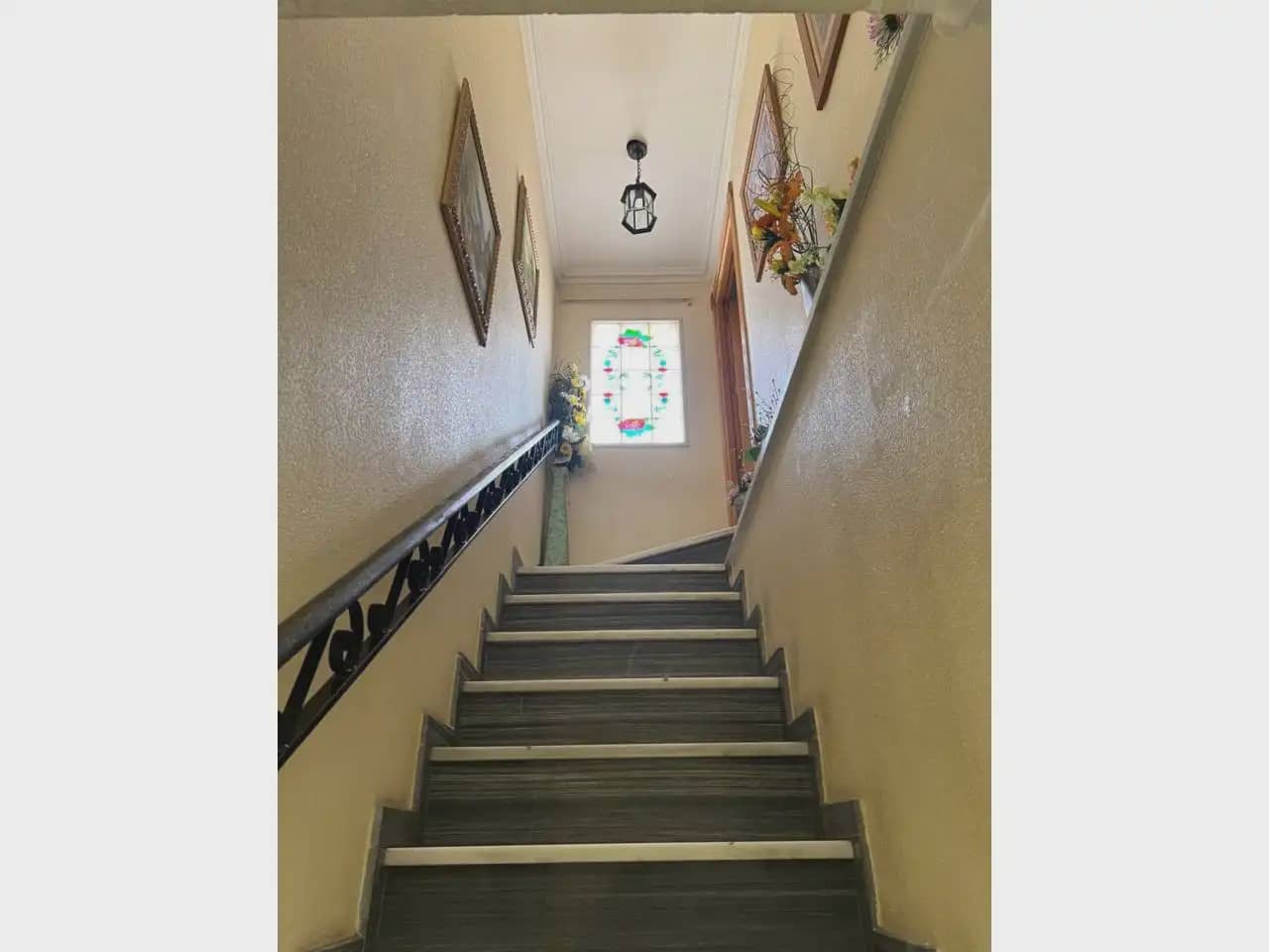Casa de 4 habitaciones en Elda en venta con garaje - 275.000 € (Ref: 10059566)