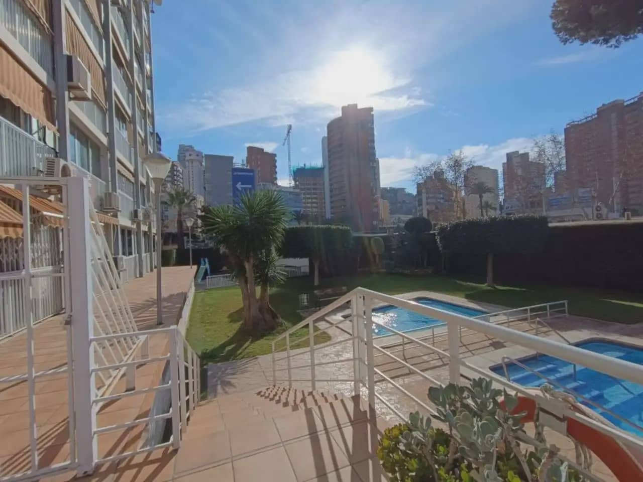 3 Zimmer Strandapartment zu verkaufen in Benidorm mit Pool Garage - 485.000 € (Ref: 10059568)