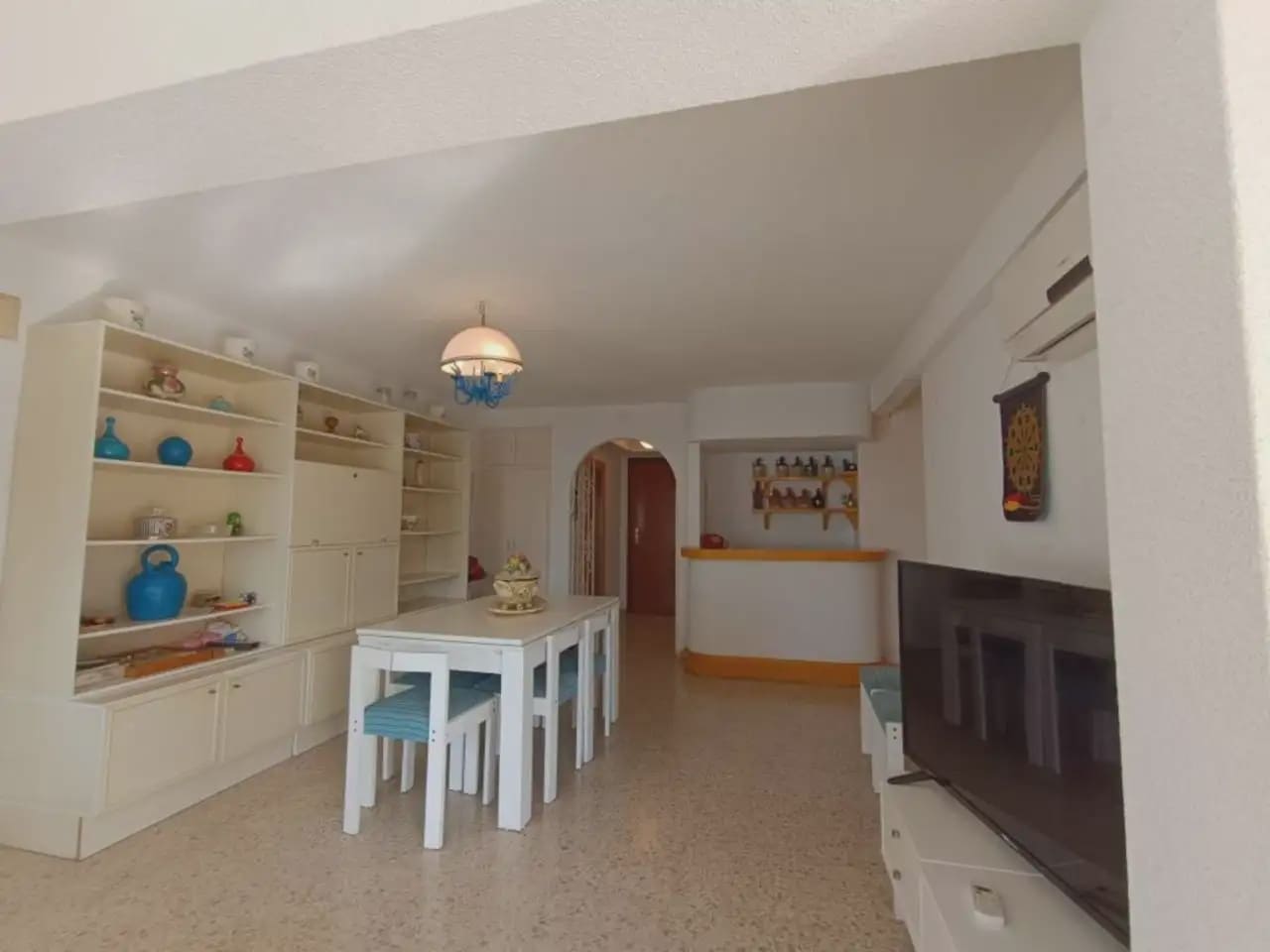 3 Zimmer Strandapartment zu verkaufen in Benidorm mit Pool Garage - 485.000 € (Ref: 10059568)