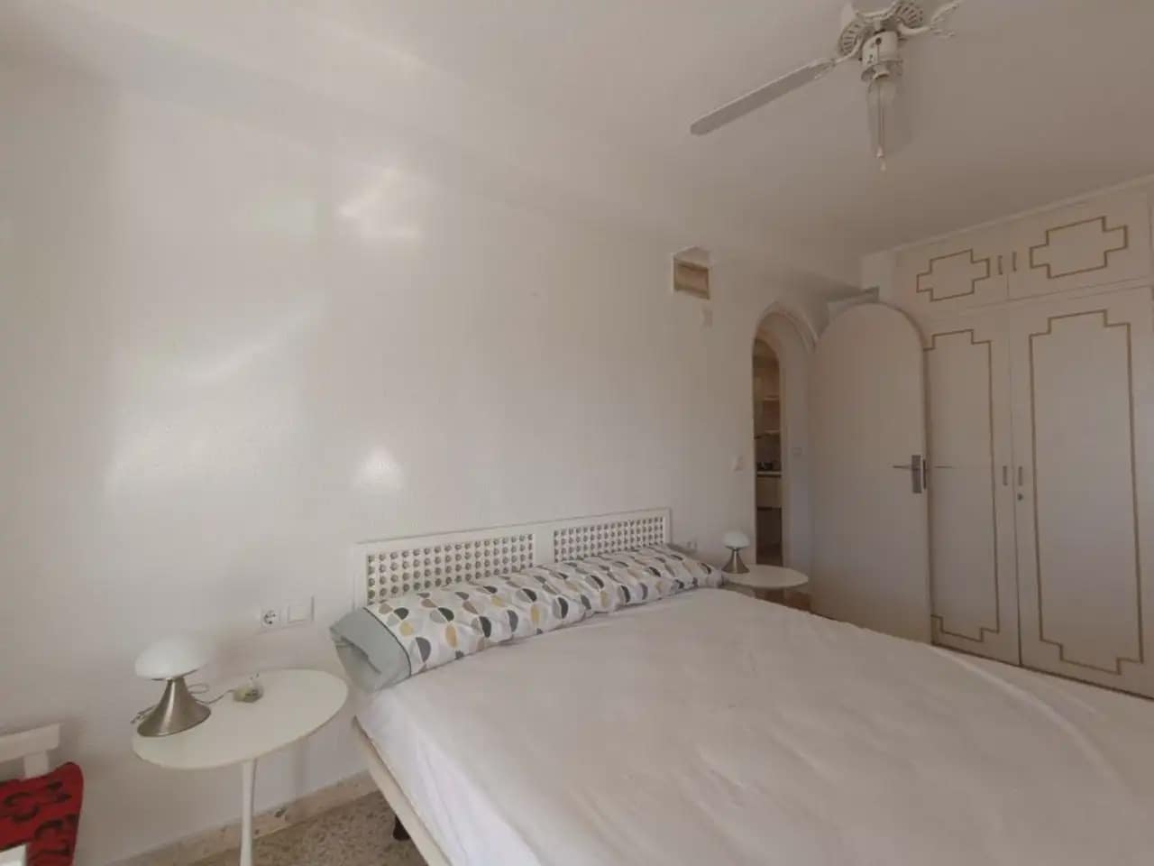 3 Zimmer Strandapartment zu verkaufen in Benidorm mit Pool Garage - 485.000 € (Ref: 10059568)