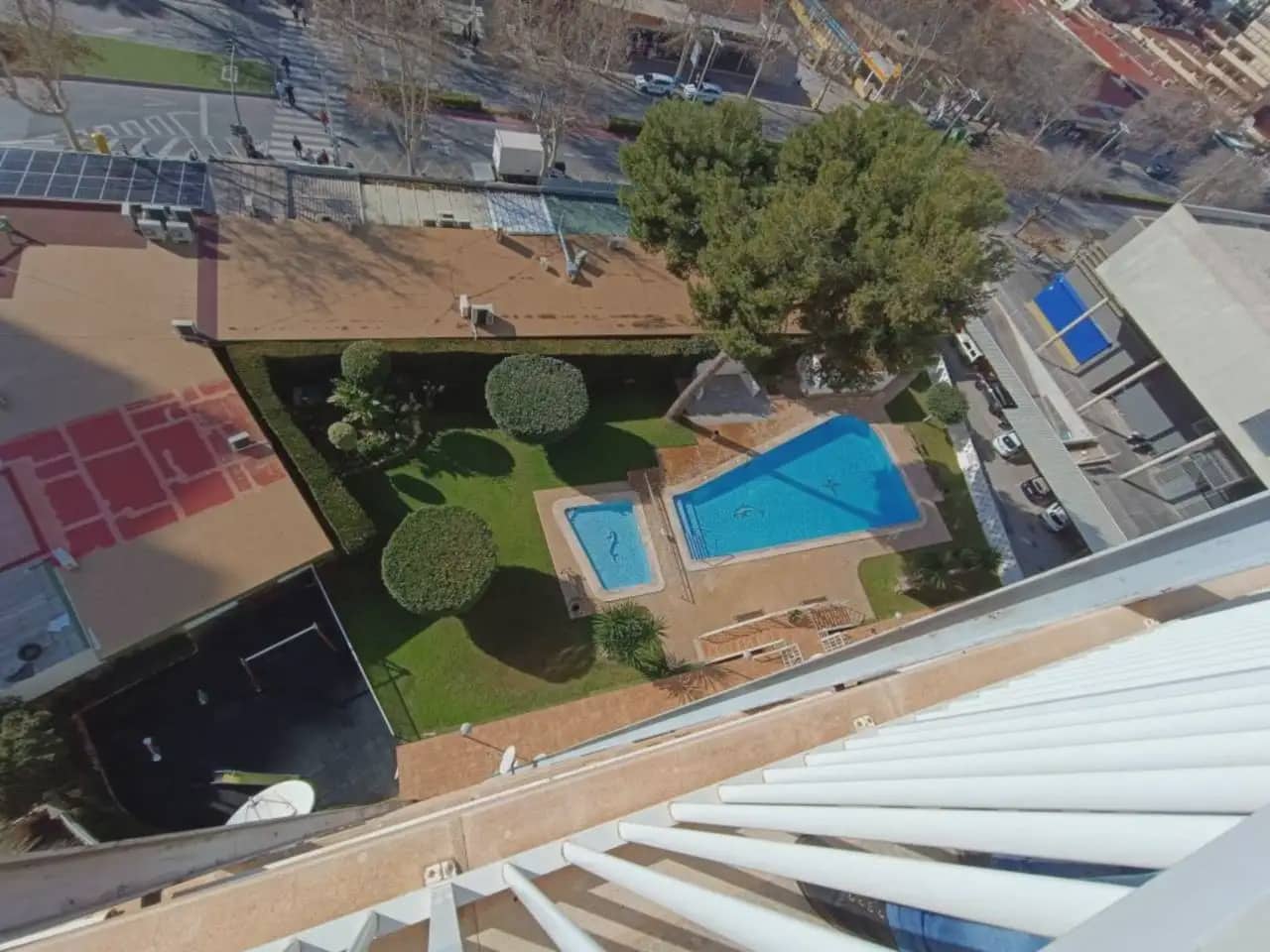3 Zimmer Strandapartment zu verkaufen in Benidorm mit Pool Garage - 485.000 € (Ref: 10059568)