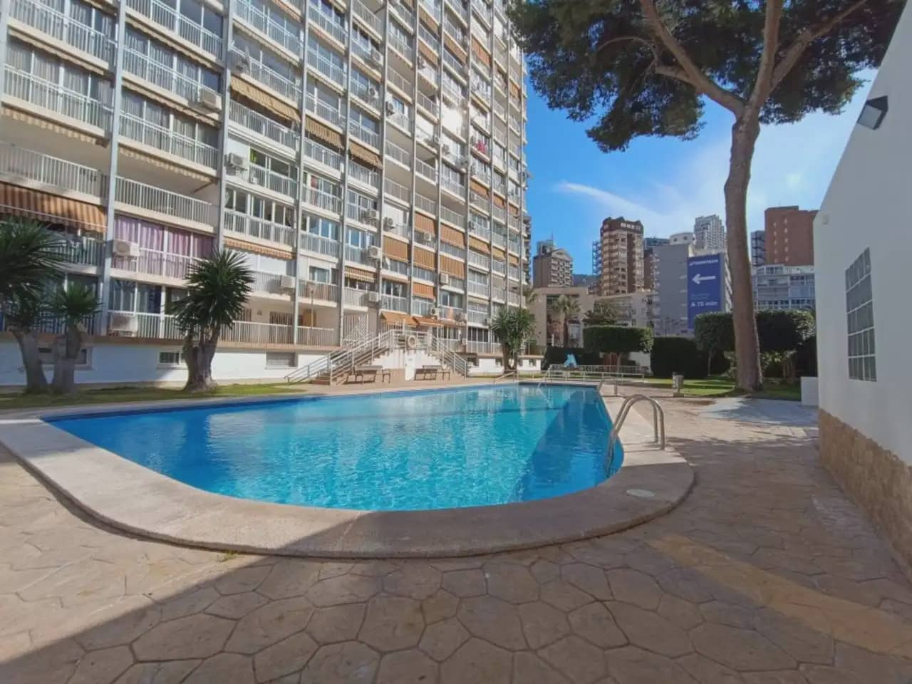 3 Zimmer Strandapartment zu verkaufen in Benidorm mit Pool Garage - 485.000 € (Ref: 10059568)