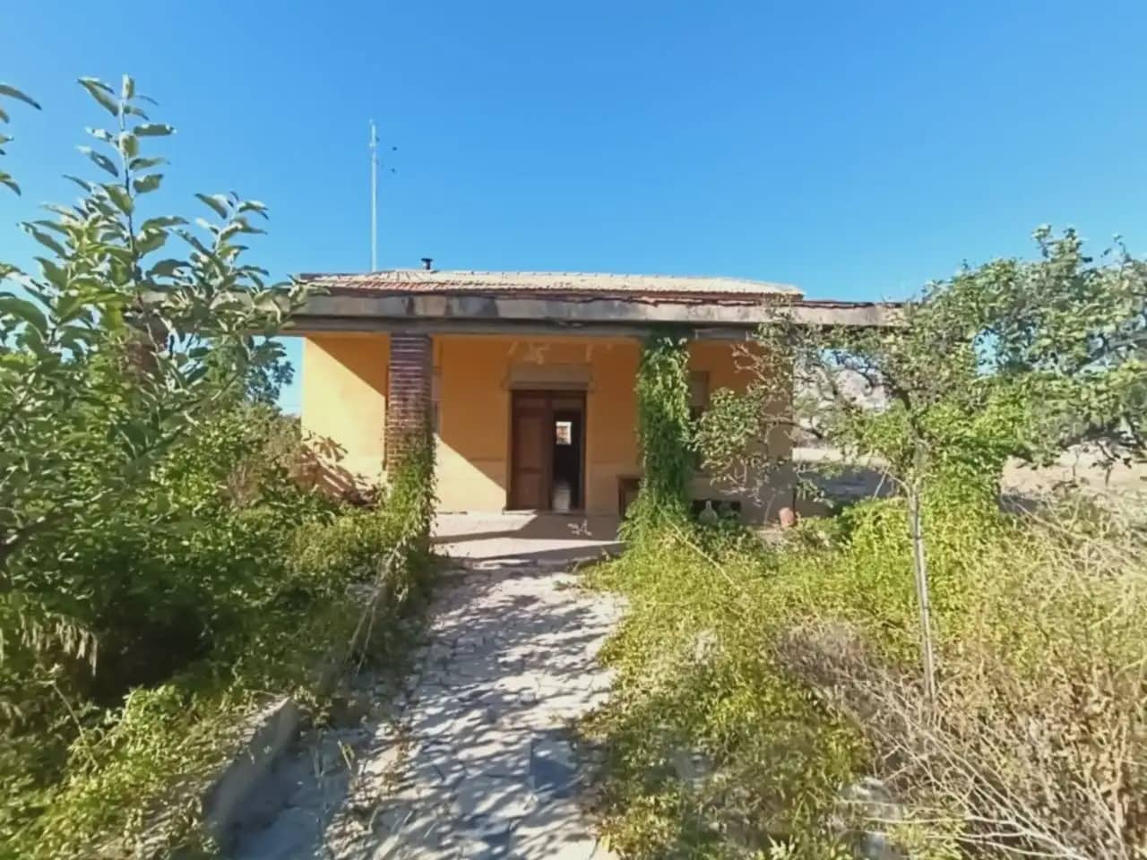 3 soverom Finca/Herregård til salgs i Petrel / Petrer - € 175 000 (Ref: 10059572)