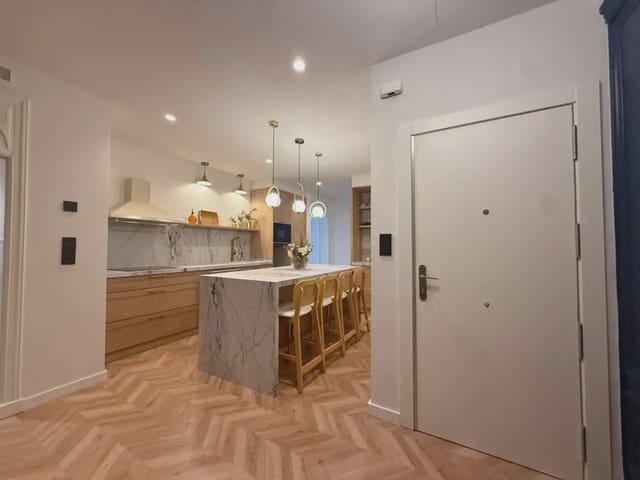 3 quarto Apartamento para venda em Elda - 270 000 € (Ref: 10059573)
