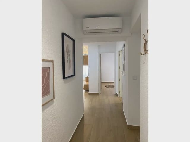 3 Zimmer Wohnung zu vermieten in Elda - 700 € (Ref: 10059574)