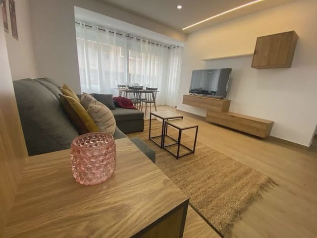 3 Zimmer Wohnung zu vermieten in Elda - 700 € (Ref: 10059574)