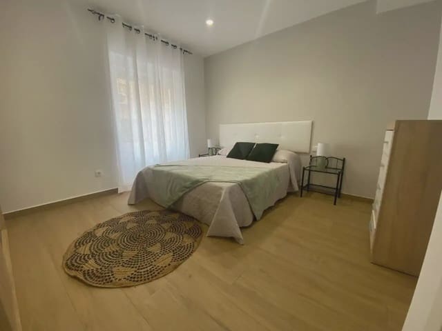 3 Zimmer Wohnung zu vermieten in Elda - 700 € (Ref: 10059574)