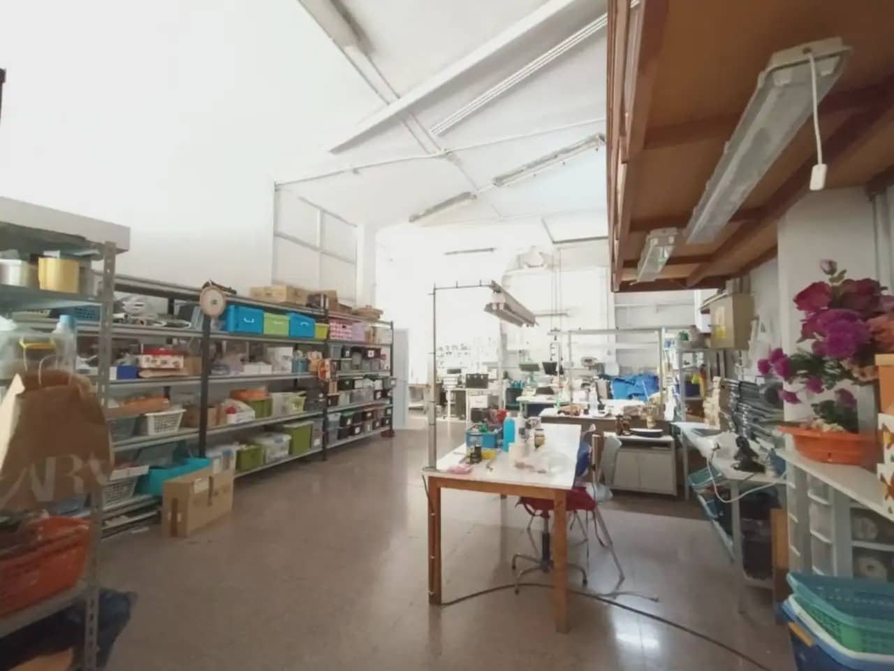 Gewerbe zu vermieten in Elda - 1.150 € (Ref: 10059575)