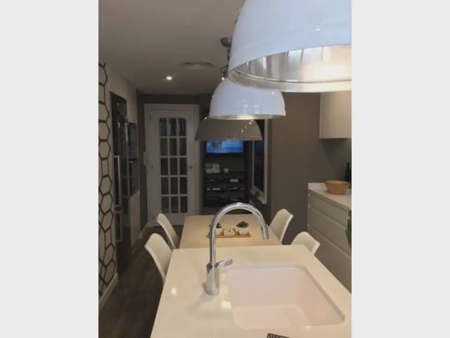 3 chambre Appartement à vendre à Elda - 235 000 € (Ref: 10059576)