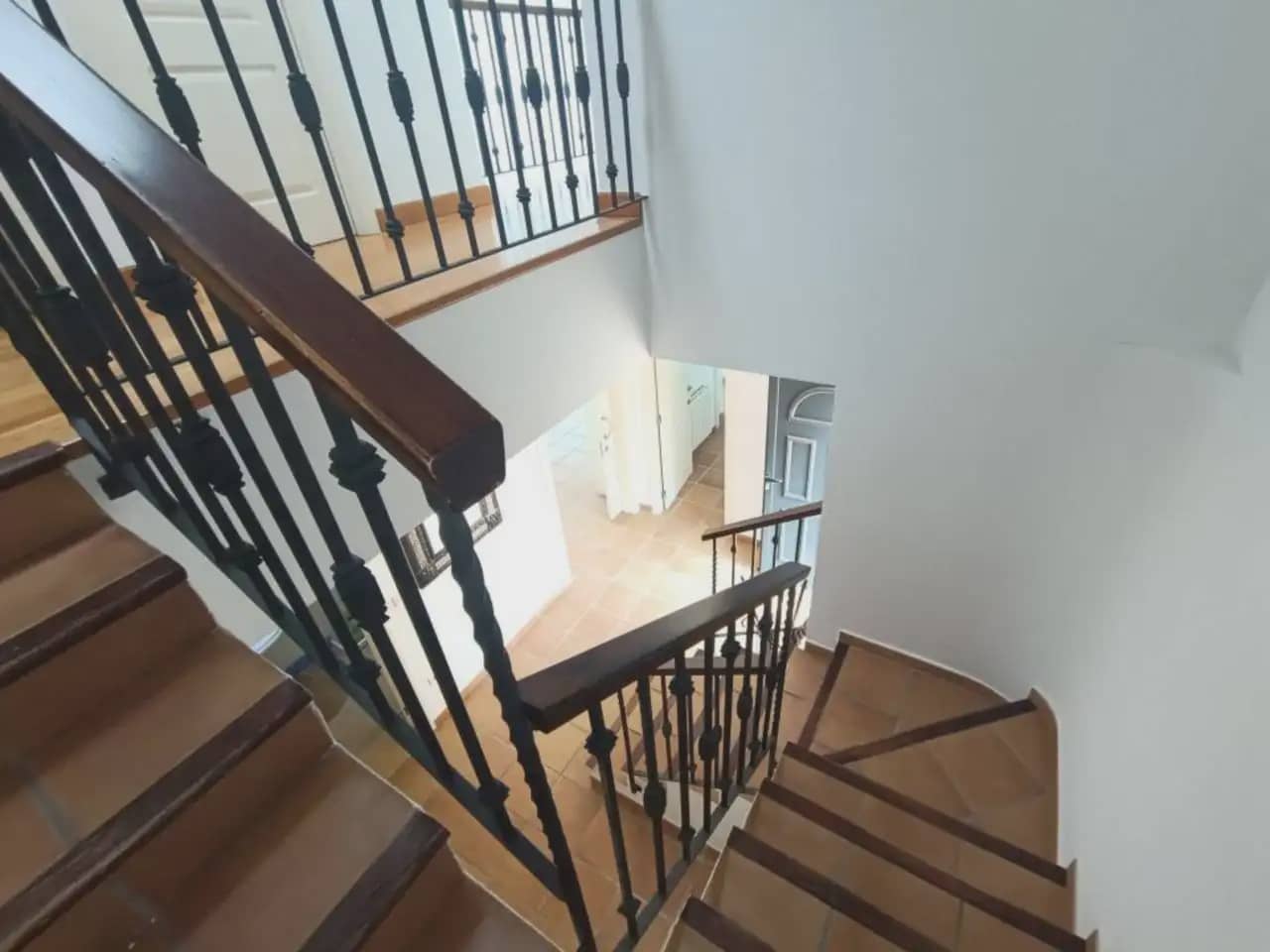 5 slaapkamer Villa te koop in Petrel / Petrer met zwembad - € 485.000 (Ref: 10059577)