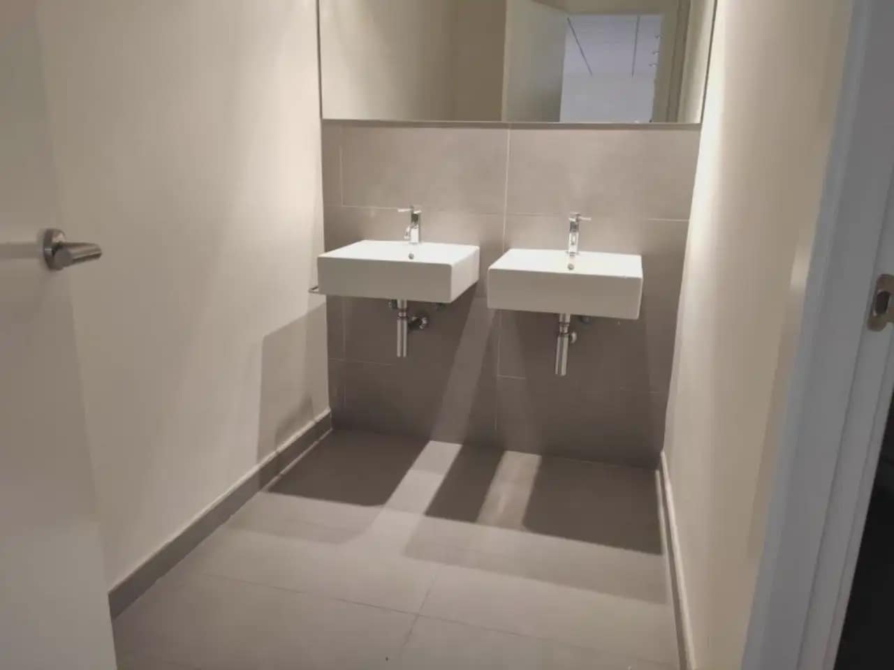 Büro zu vermieten in Elda - 900 € (Ref: 10059579)