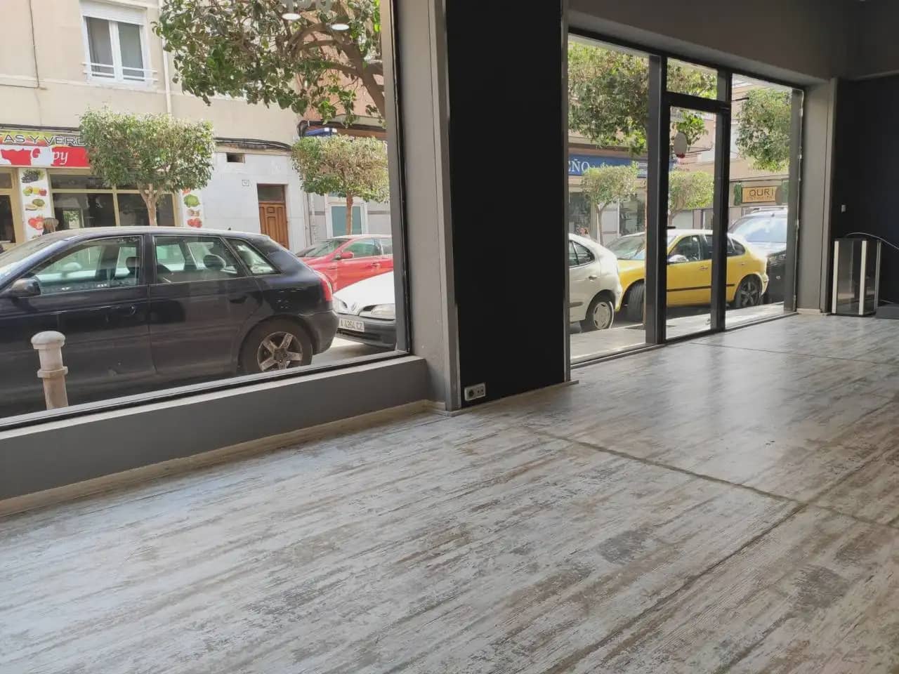 Local Commercial à vendre à Elda - 85 000 € (Ref: 10059584)