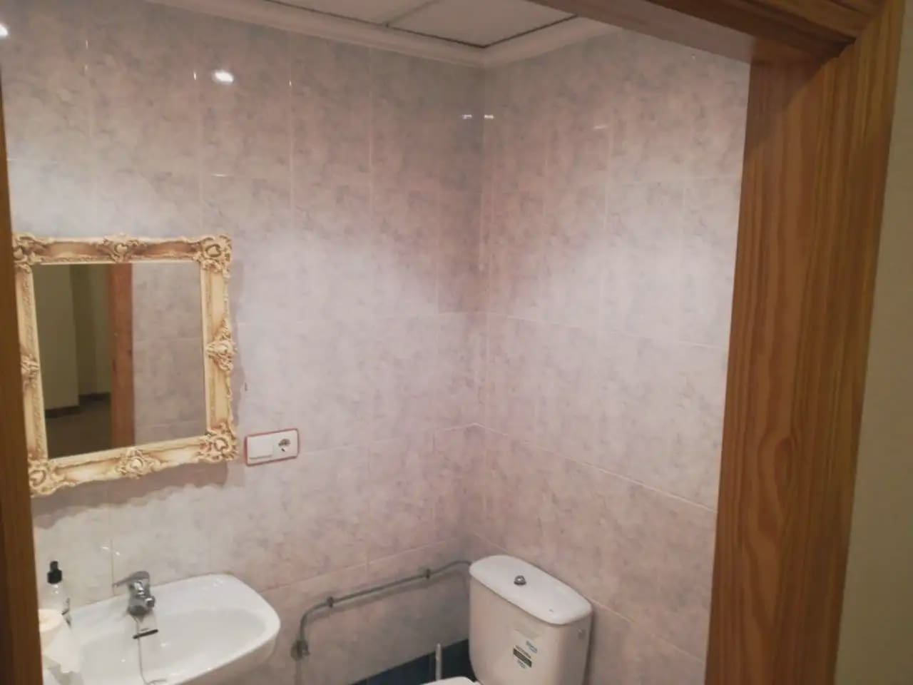 Comercial para venda em Petrel / Petrer - 69 000 € (Ref: 10059586)