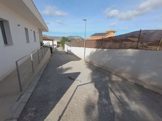 Area Edificabile in vendita in Petrel / Petrer - 163.000 € (Rif: 10059587)