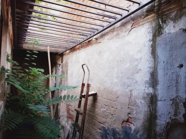 Casa en Elda en venta - 98.000 € (Ref: 10059588)
