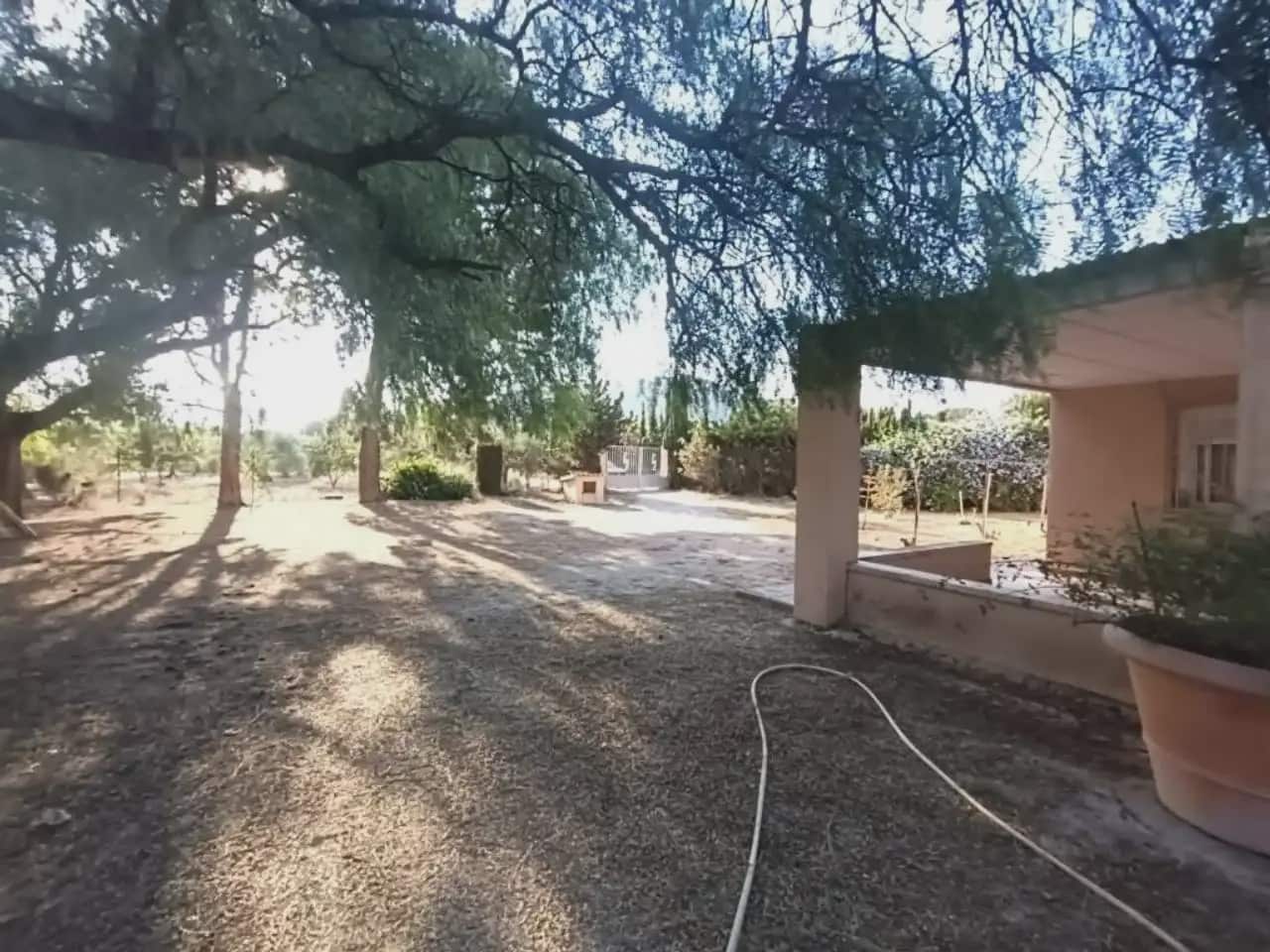 3 Zimmer Villa zu verkaufen in Elda mit Pool - 260.000 € (Ref: 10059590)