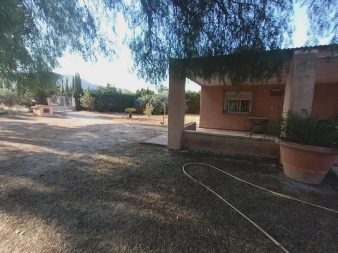 3 Zimmer Villa zu verkaufen in Elda mit Pool - 260.000 € (Ref: 10059590)