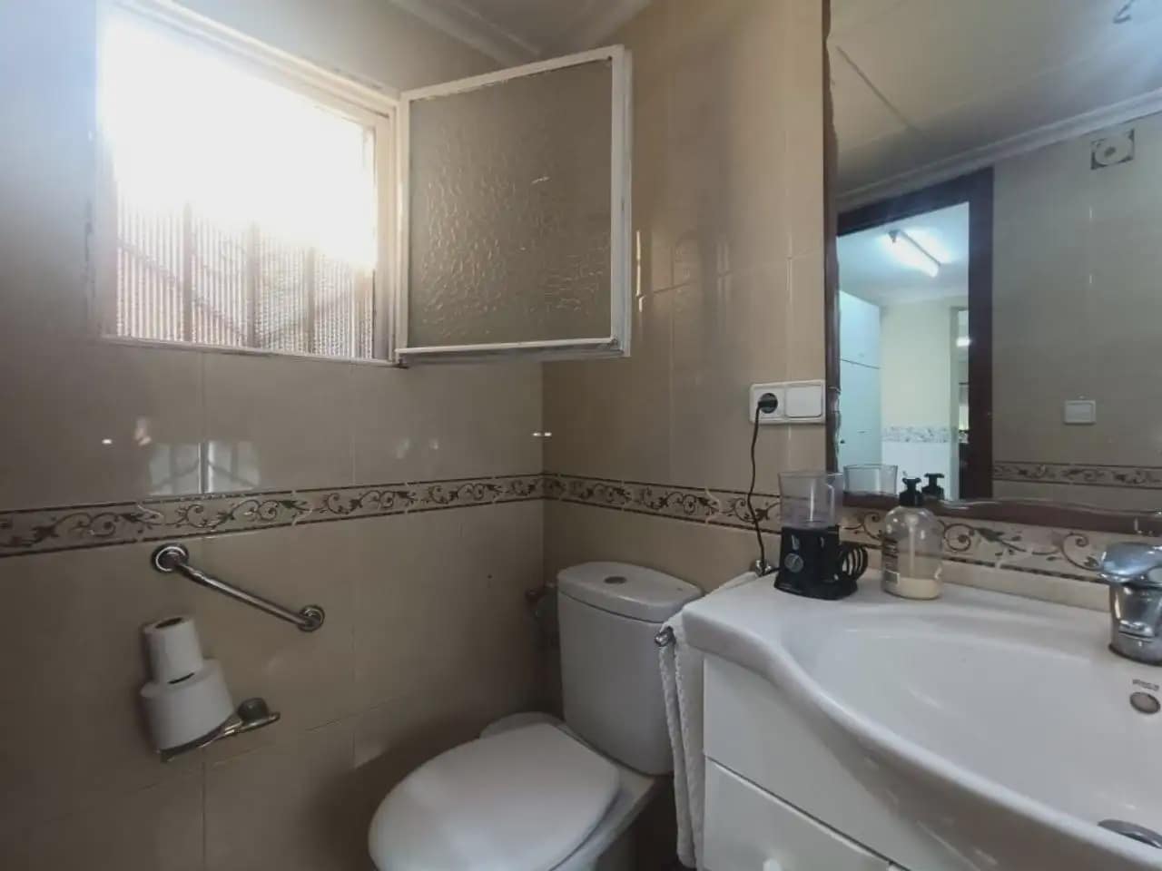 3 Zimmer Villa zu verkaufen in Elda mit Pool - 260.000 € (Ref: 10059590)