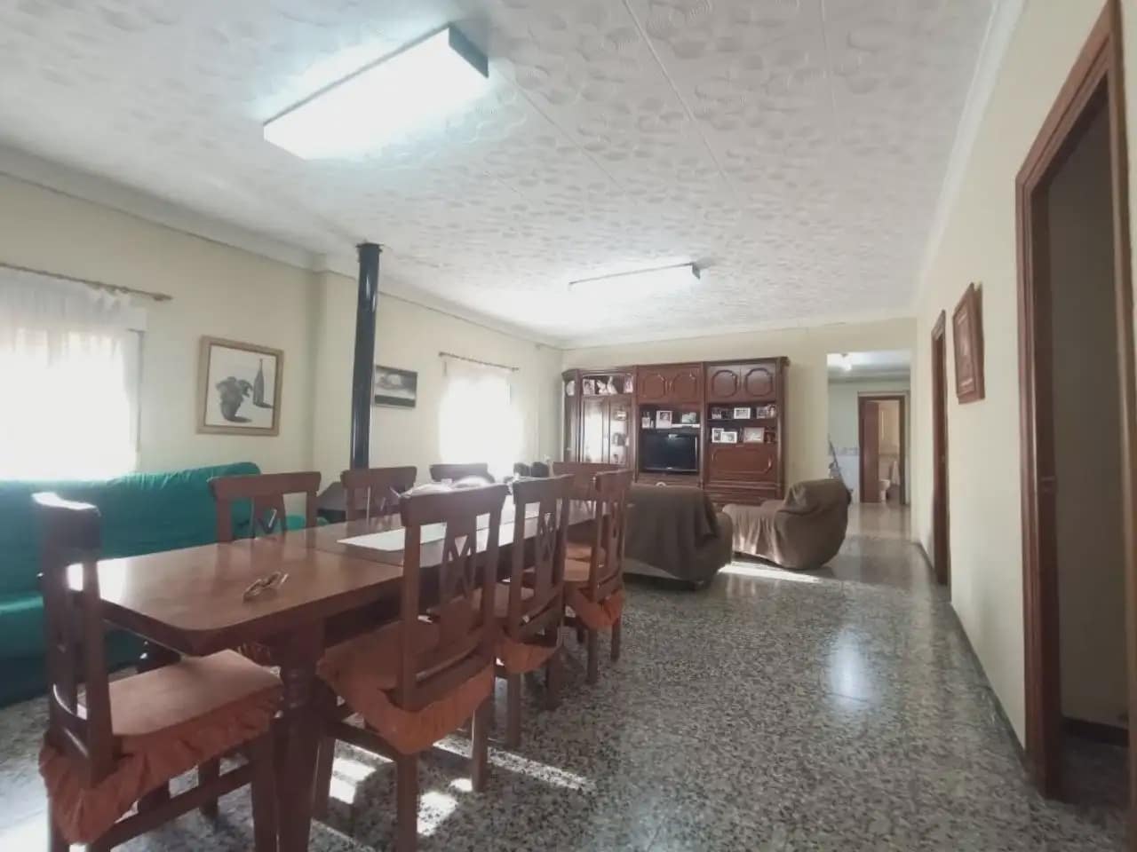3 Zimmer Villa zu verkaufen in Elda mit Pool - 260.000 € (Ref: 10059590)