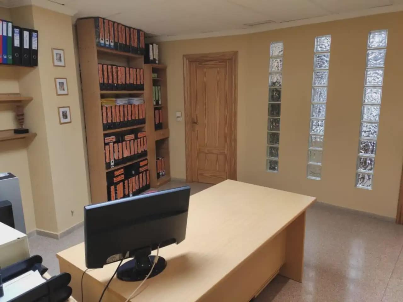Oficina en Elda en venta - 55.000 € (Ref: 10059593)