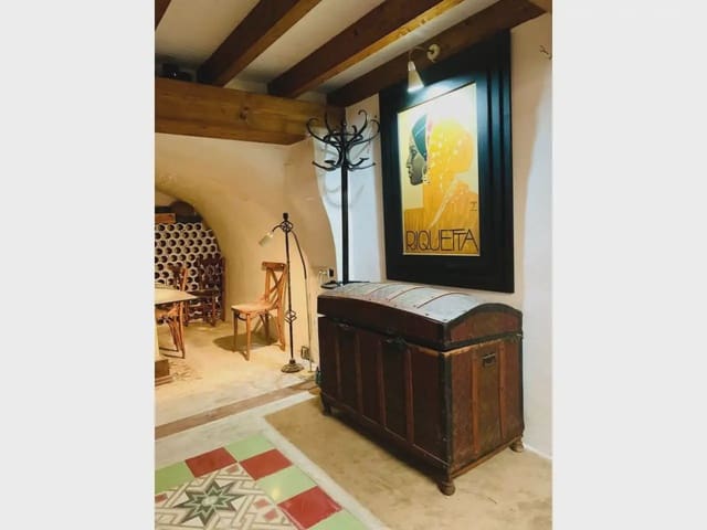 3 soveværelse Byhus til salg i Onil - € 172.000 (Ref: 10138964)