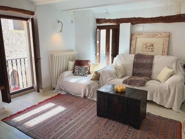 3 soveværelse Byhus til salg i Onil - € 172.000 (Ref: 10138964)