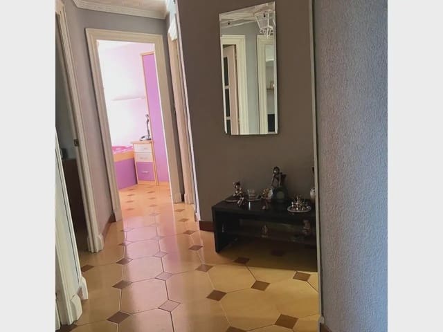 4 slaapkamer Flat te koop in Elda - € 85.000 (Ref: 10145083)