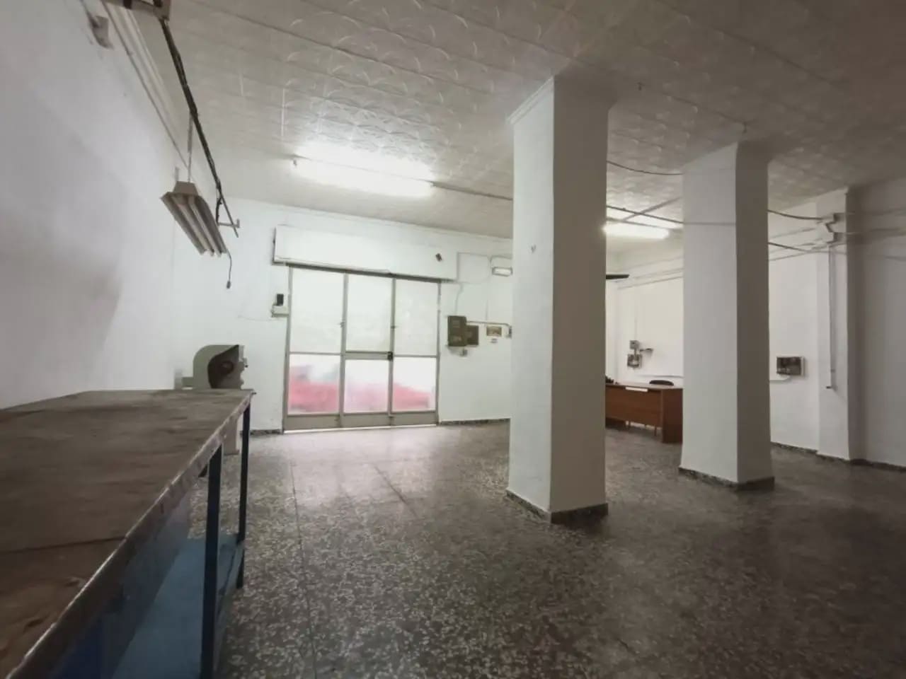 Commercial for sale in Elda - € 97,000 (Ref: 10158826)