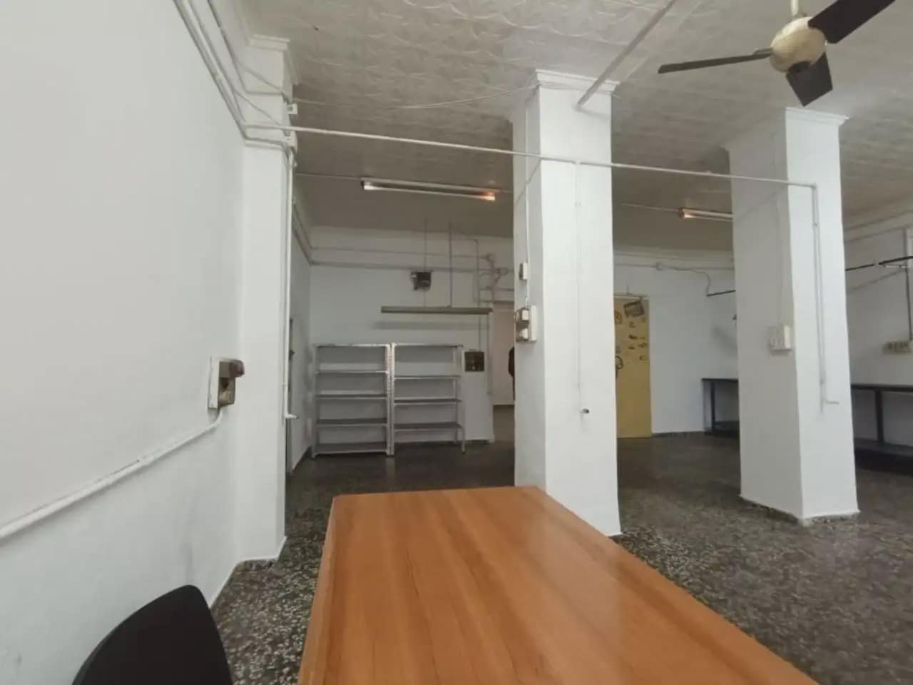 Commercial for sale in Elda - € 97,000 (Ref: 10158826)