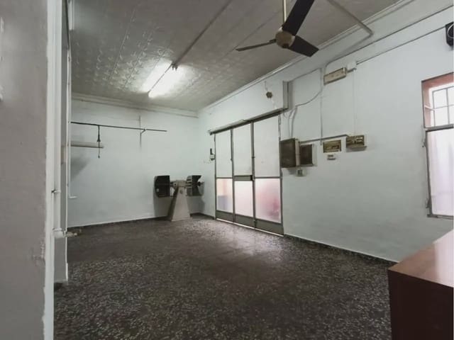 Commercieel te koop in Elda - € 97.000 (Ref: 10158826)