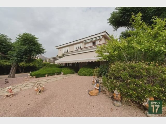 4 soverom Villa til salgs i Petrel / Petrer med svømmebasseng - € 395 000 (Ref: 7076155)