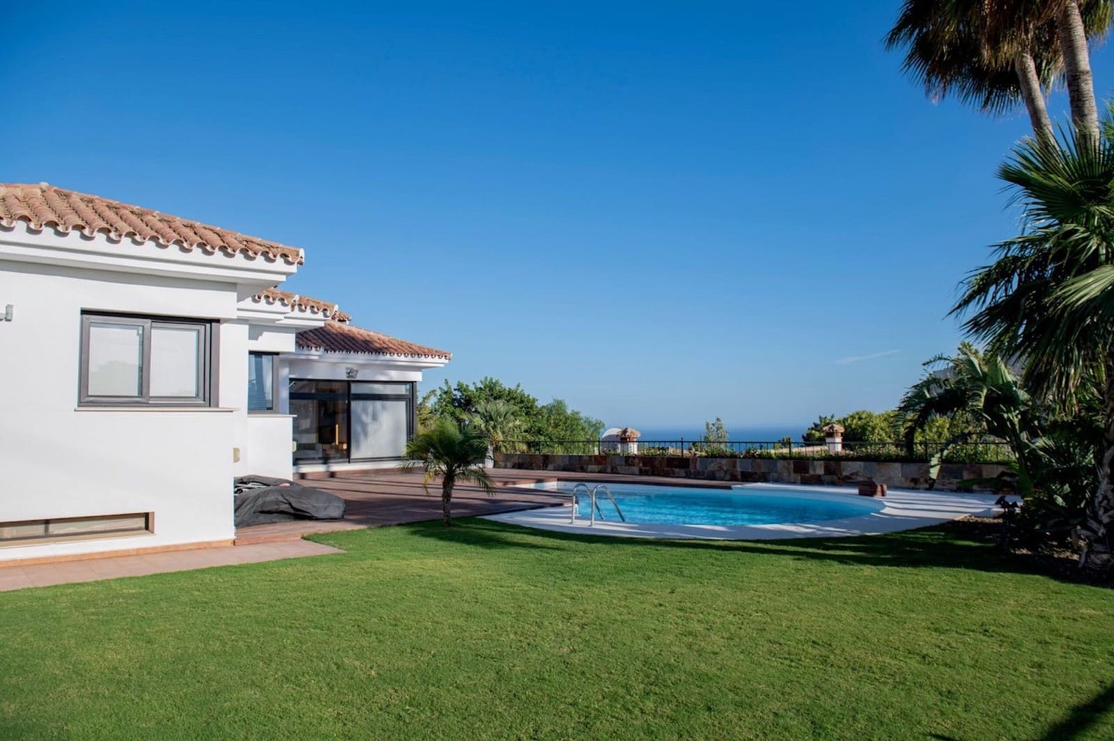 4 slaapkamer Villa te koop in Fuengirola met zwembad garage - € 1.650.000 (Ref: 10097511)