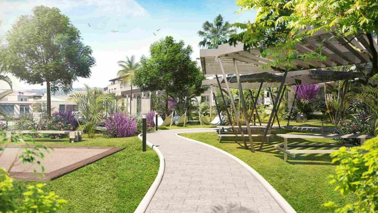 3 chambre Appartement à vendre à Estepona avec piscine garage - 385 000 € (Ref: 6903359)