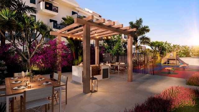 Apartamento de 2 habitaciones en Estepona en venta con piscina garaje - 669.500 € (Ref: 7237203)