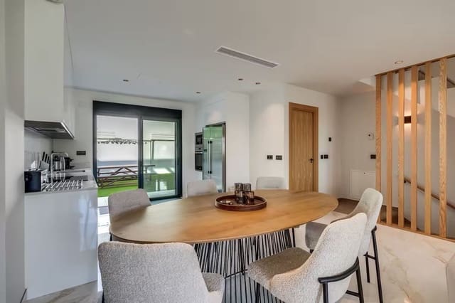 4 soverom Villa til salgs i Torremolinos med svømmebasseng garasje - € 712 000 (Ref: 7983753)