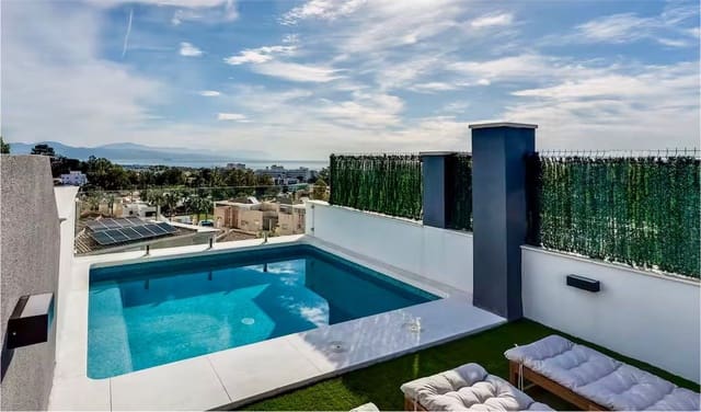 4 soverom Villa til salgs i Torremolinos med svømmebasseng garasje - € 712 000 (Ref: 7983753)